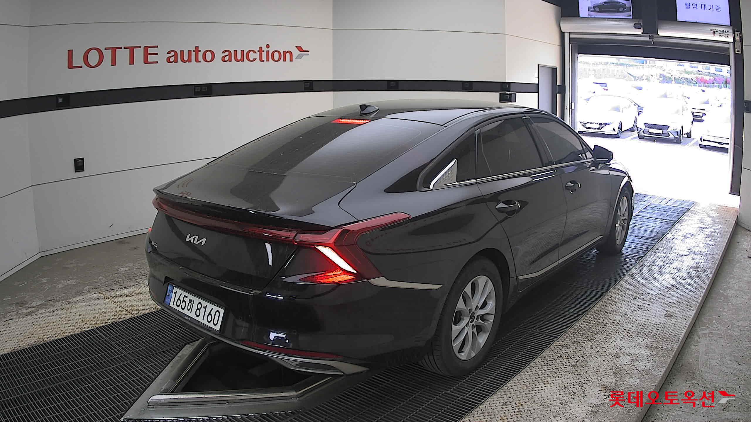 Kia K8 - 5