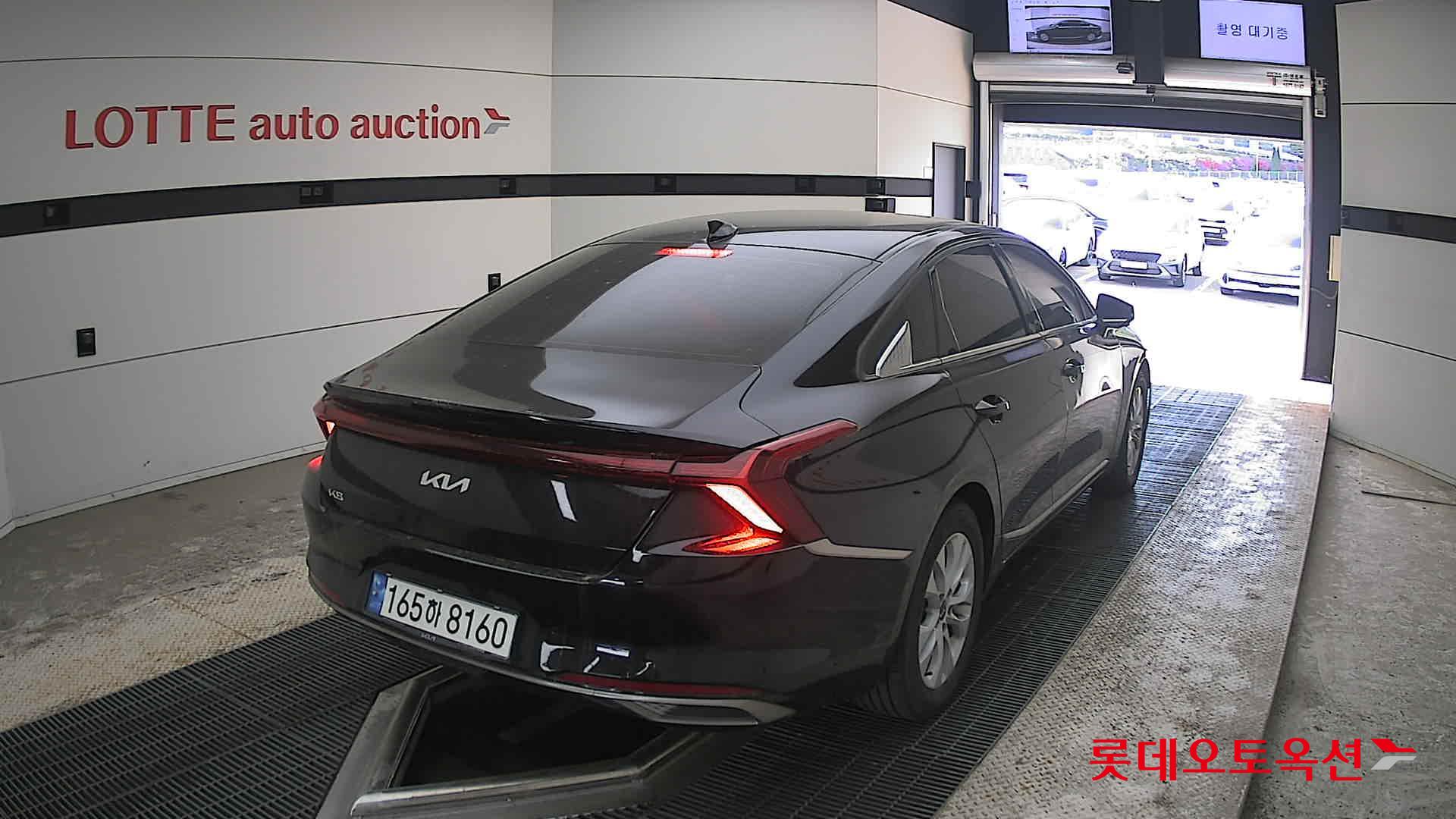Kia K8 - 18