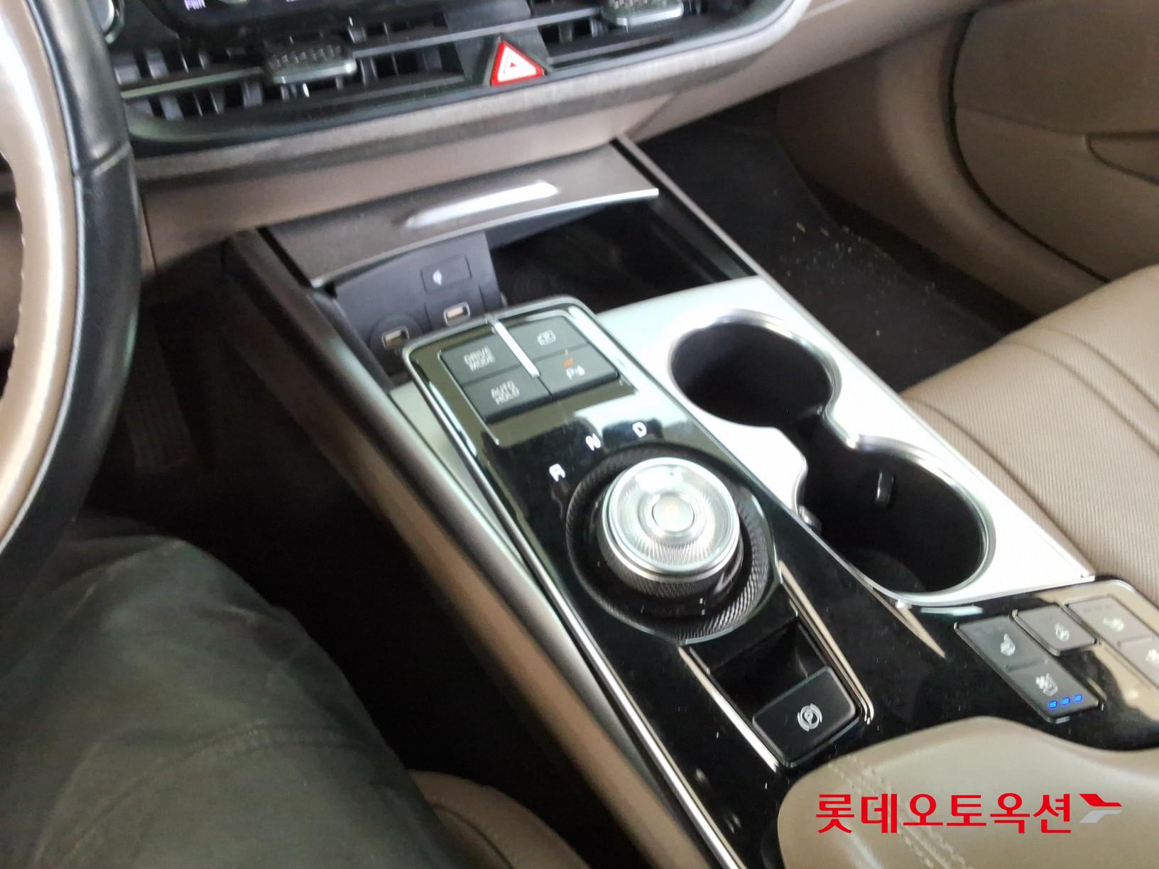 Kia K8 - 33