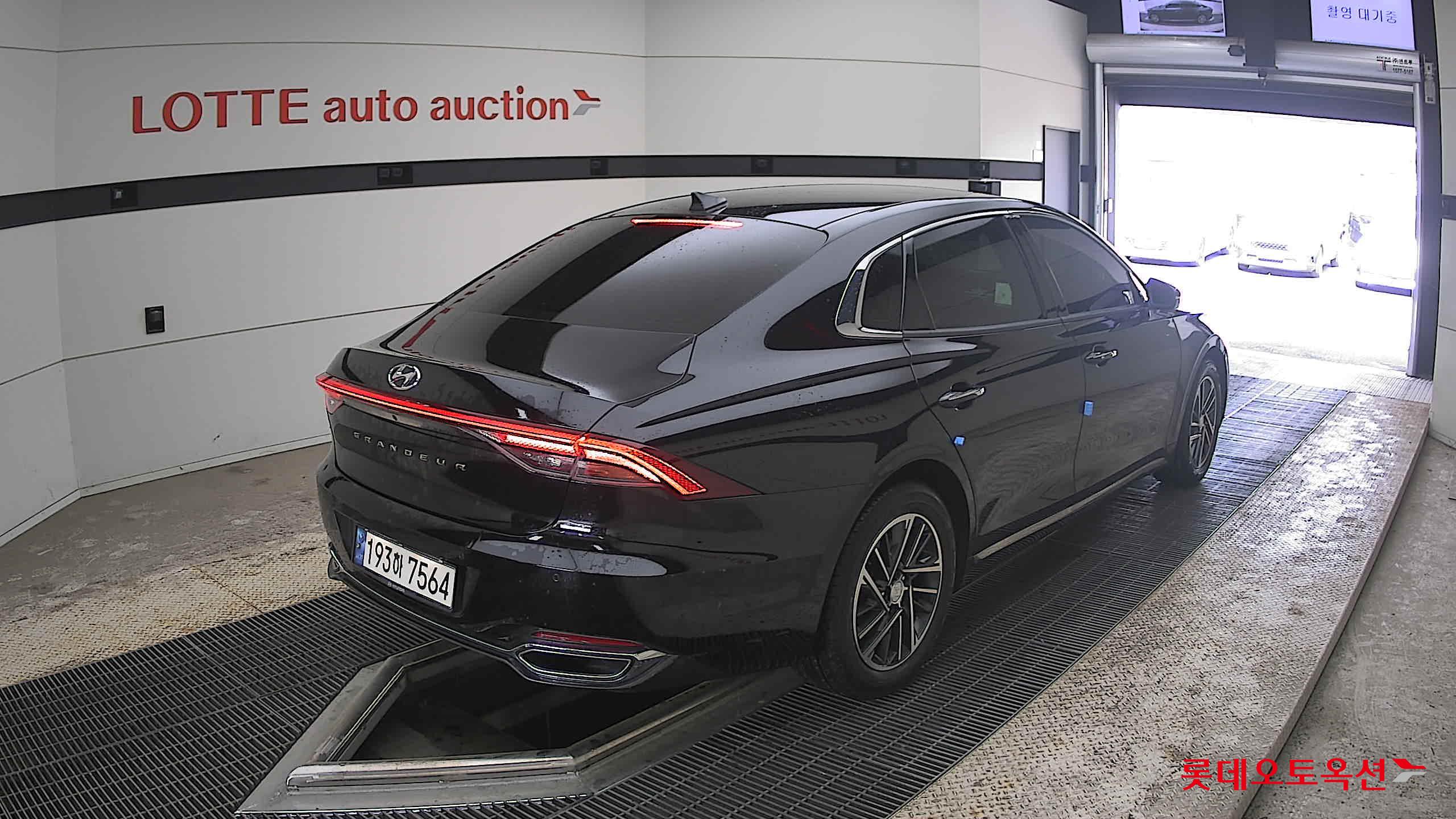 هيونداي جرانجر 2022 - صورة 5