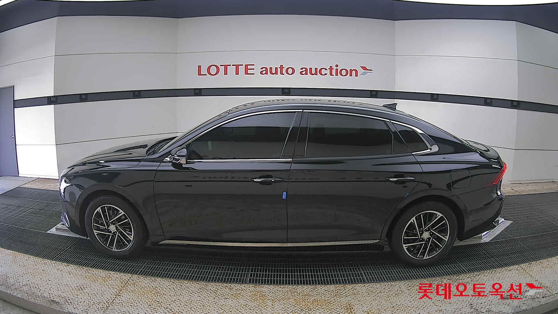 هيونداي جرانجر 2022 - صورة 13