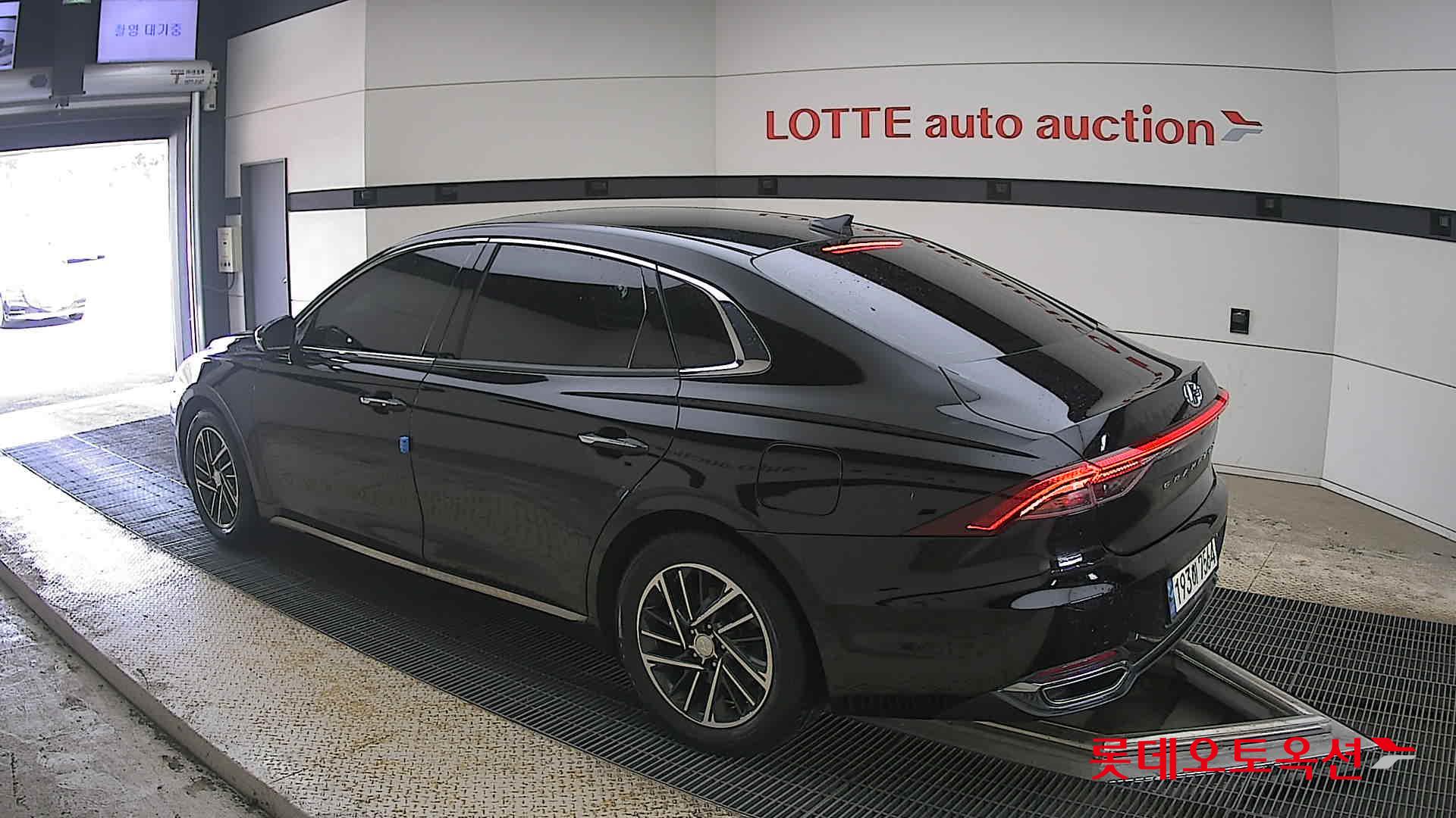 هيونداي جرانجر 2022 - صورة 15