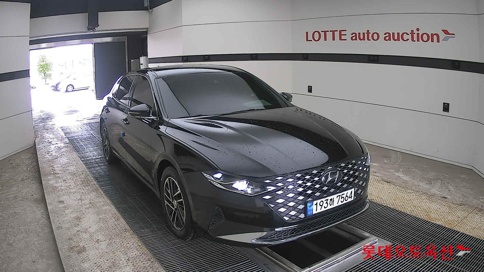 هيونداي جرانجر 2022 - صورة 24