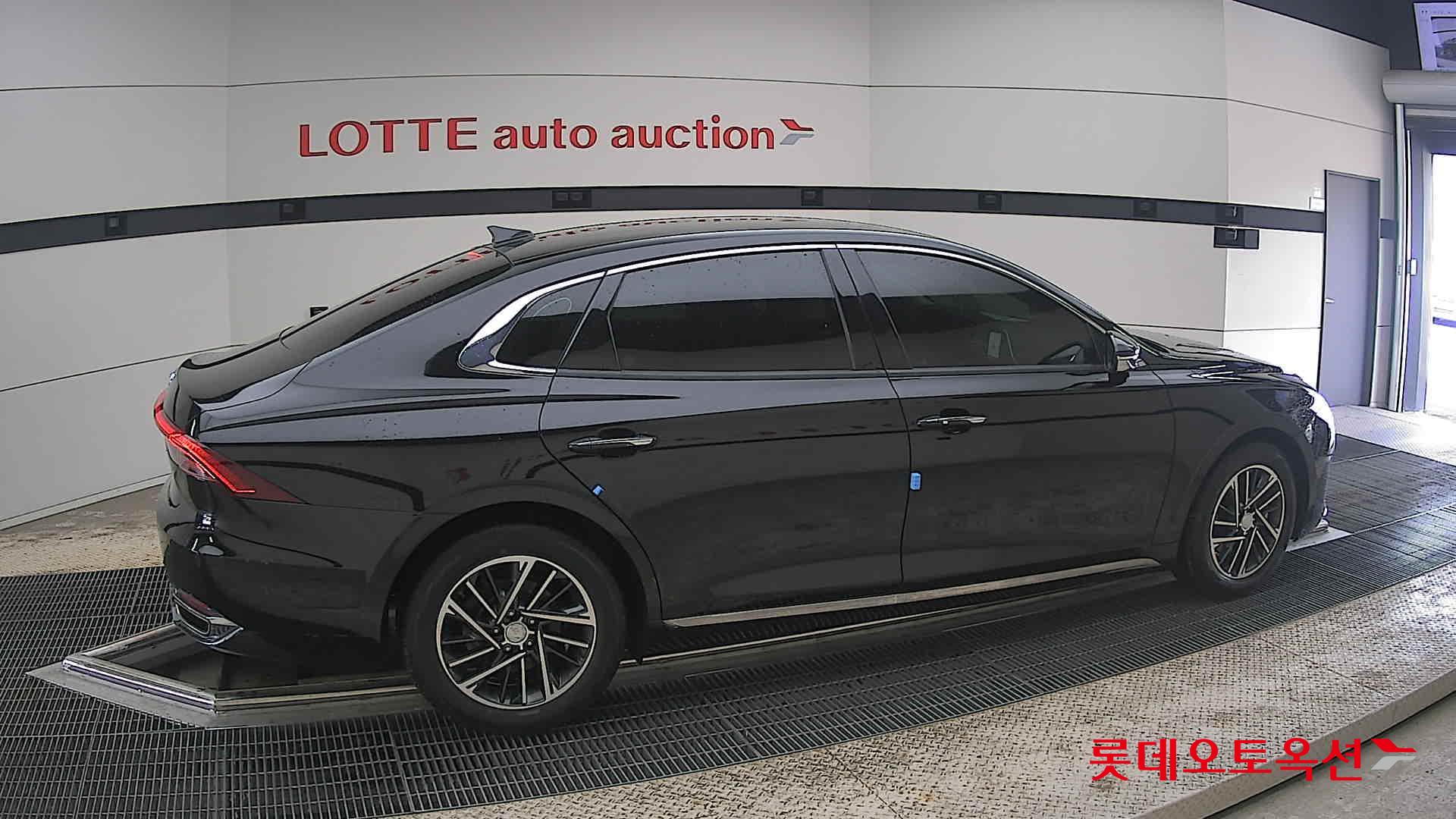 هيونداي جرانجر 2022 - صورة 20