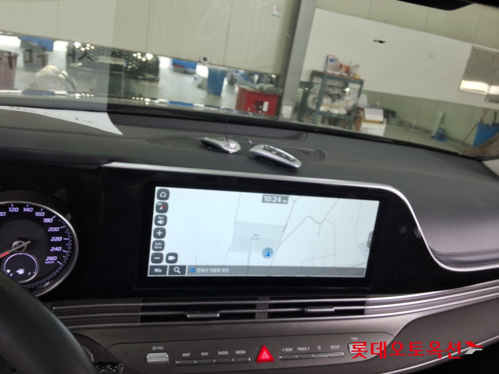 هيونداي جرانجر 2022 - صورة 33