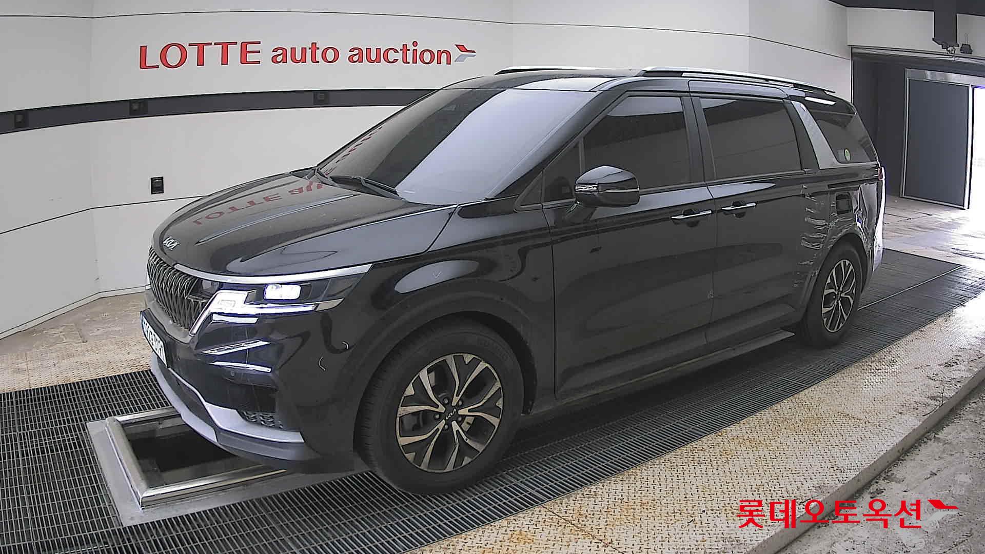 Kia Carnival 2023 - Image 11