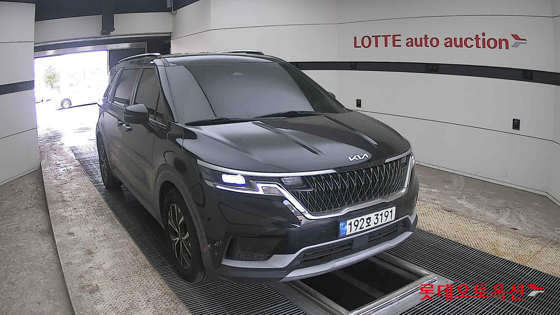 Kia Carnival 2023 - Image 24