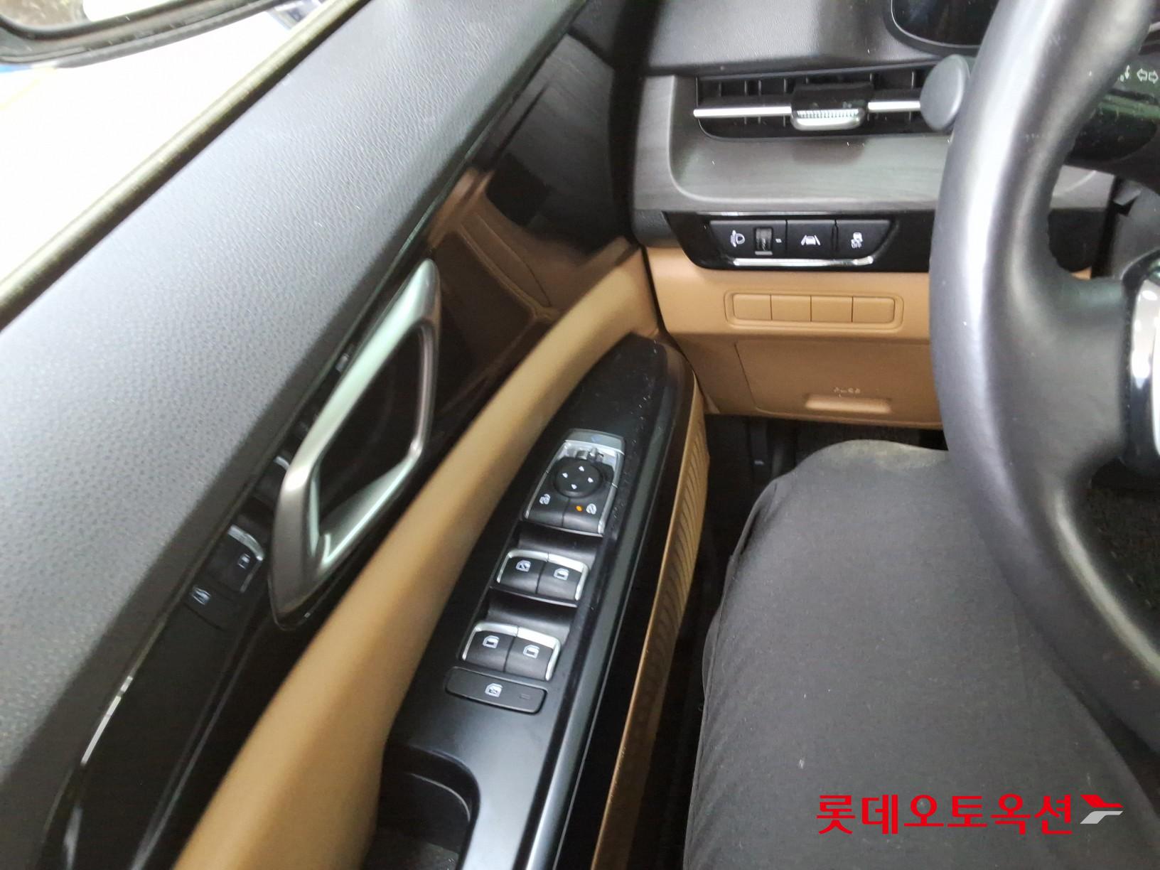 Kia Carnival 2023 - Image 29