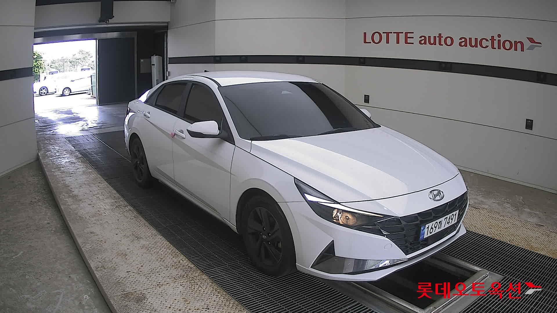 2023 - hyundai avante