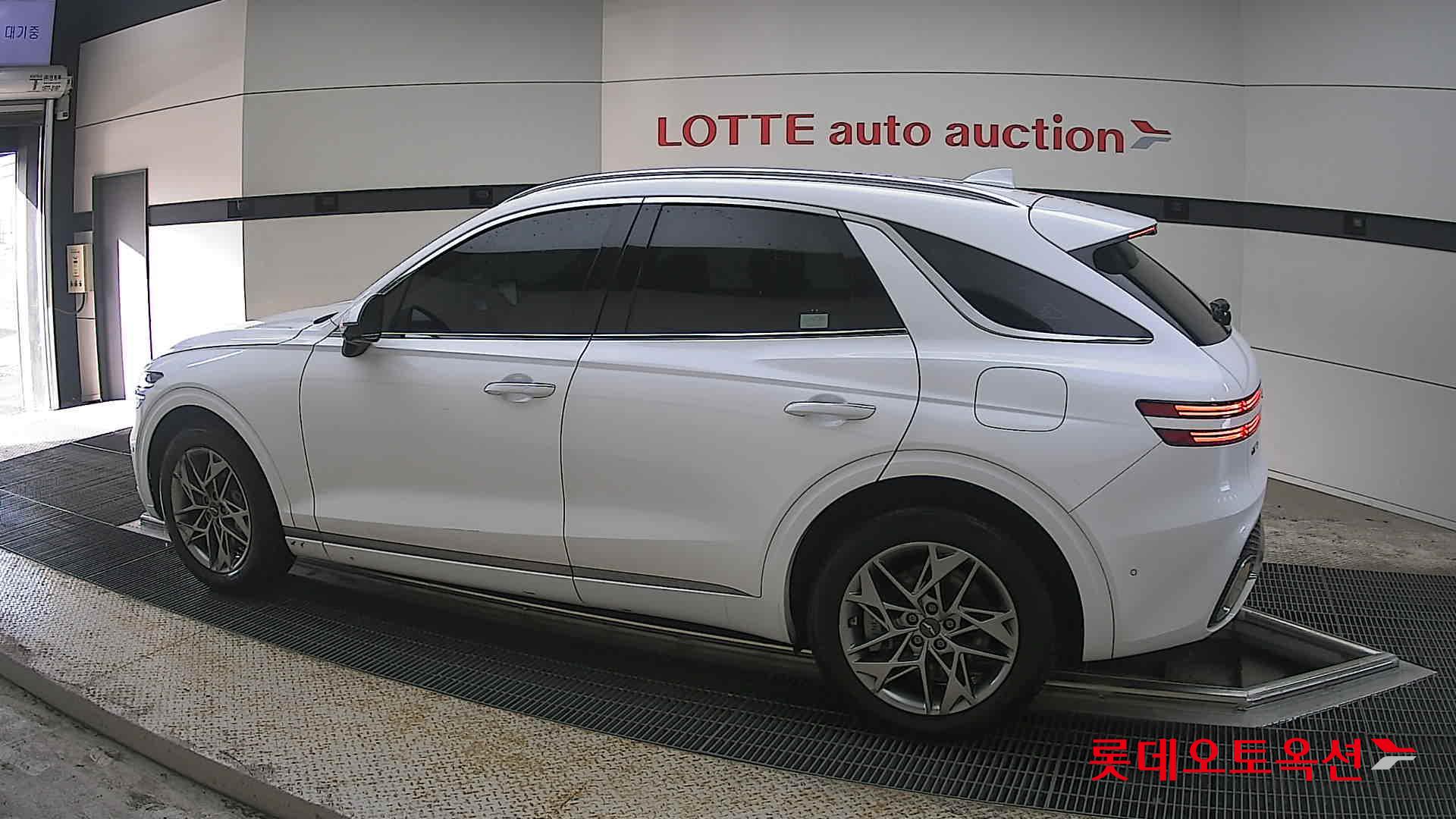 Genesis GV70 2023 - Image 14