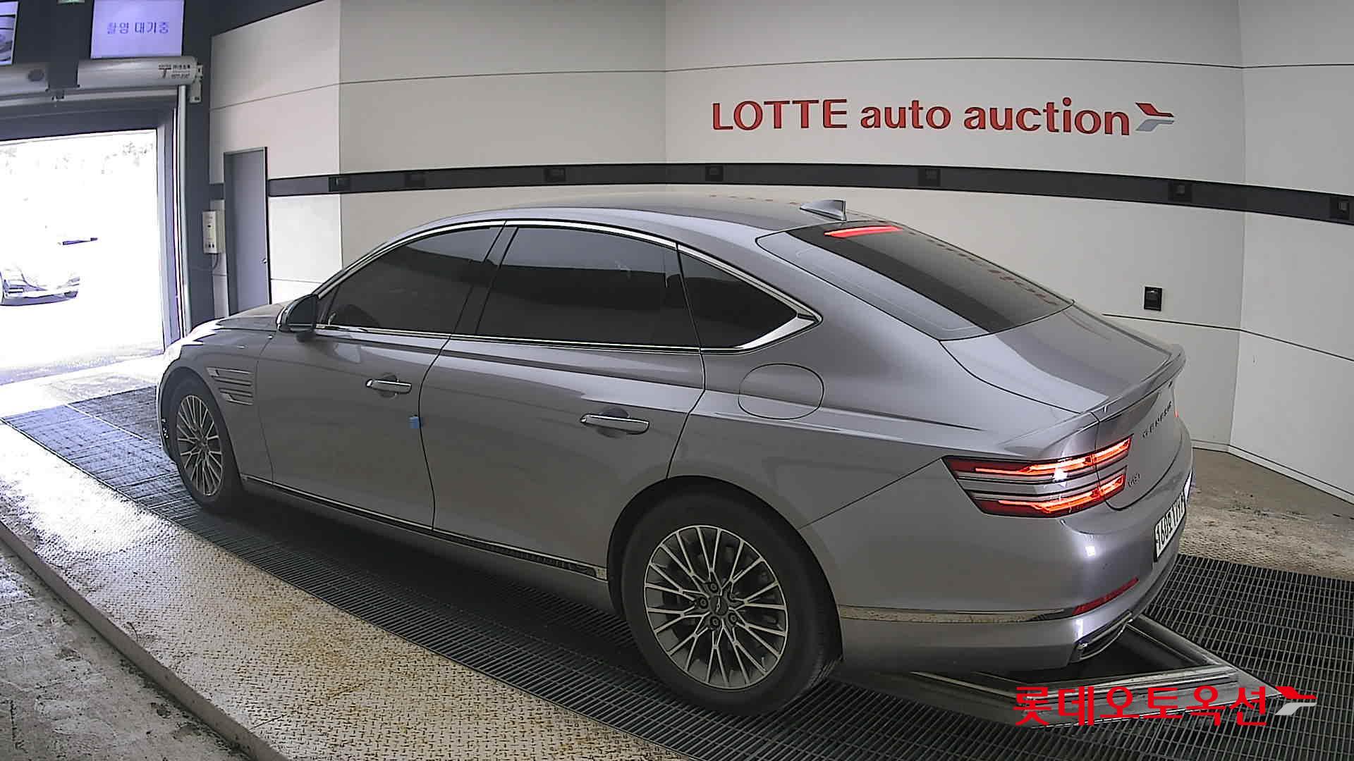 جينيسيس G80 2021 - صورة 15