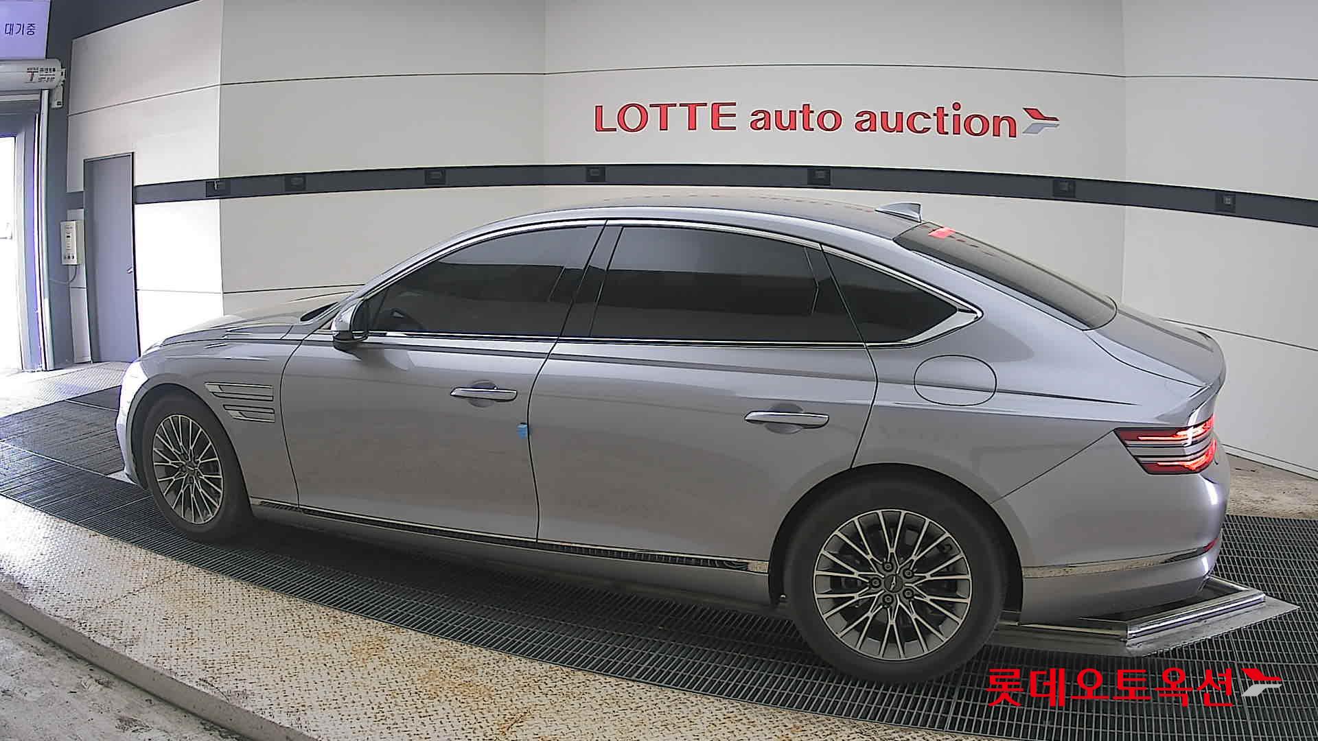 جينيسيس G80 2021 - صورة 14