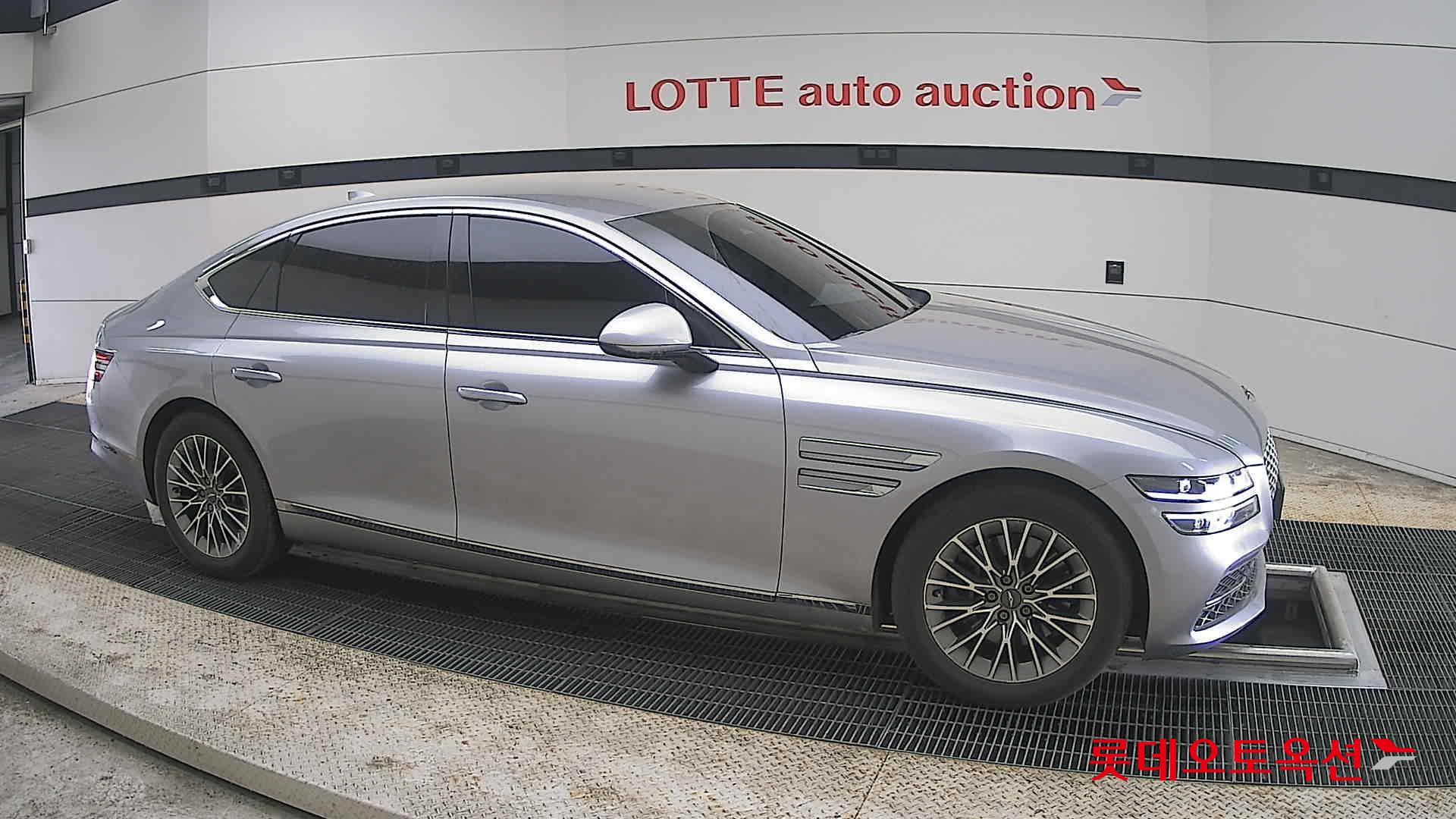 جينيسيس G80 2021 - صورة 22