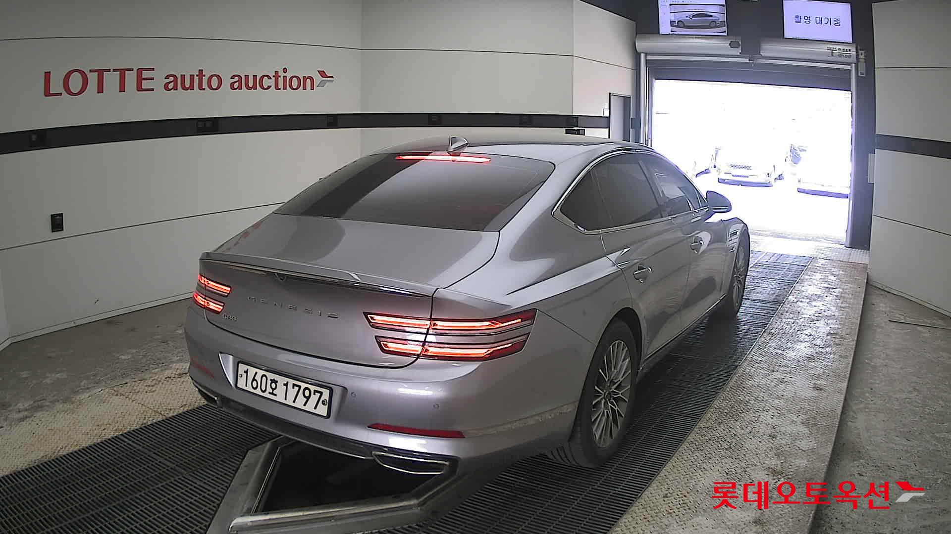 جينيسيس G80 2021 - صورة 18