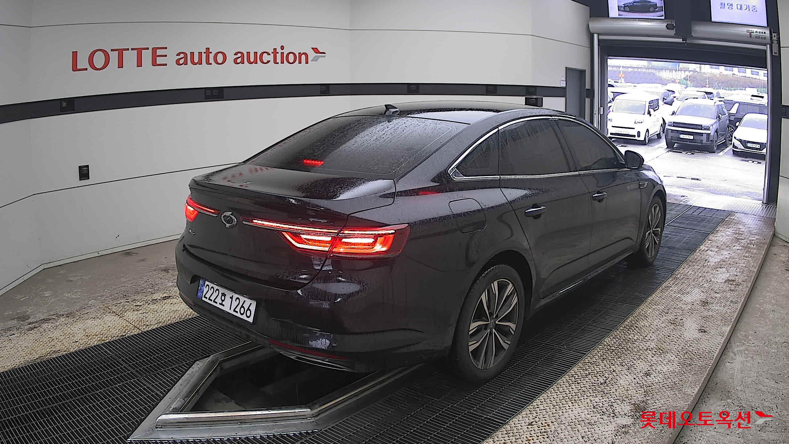 2024 - renault sm6