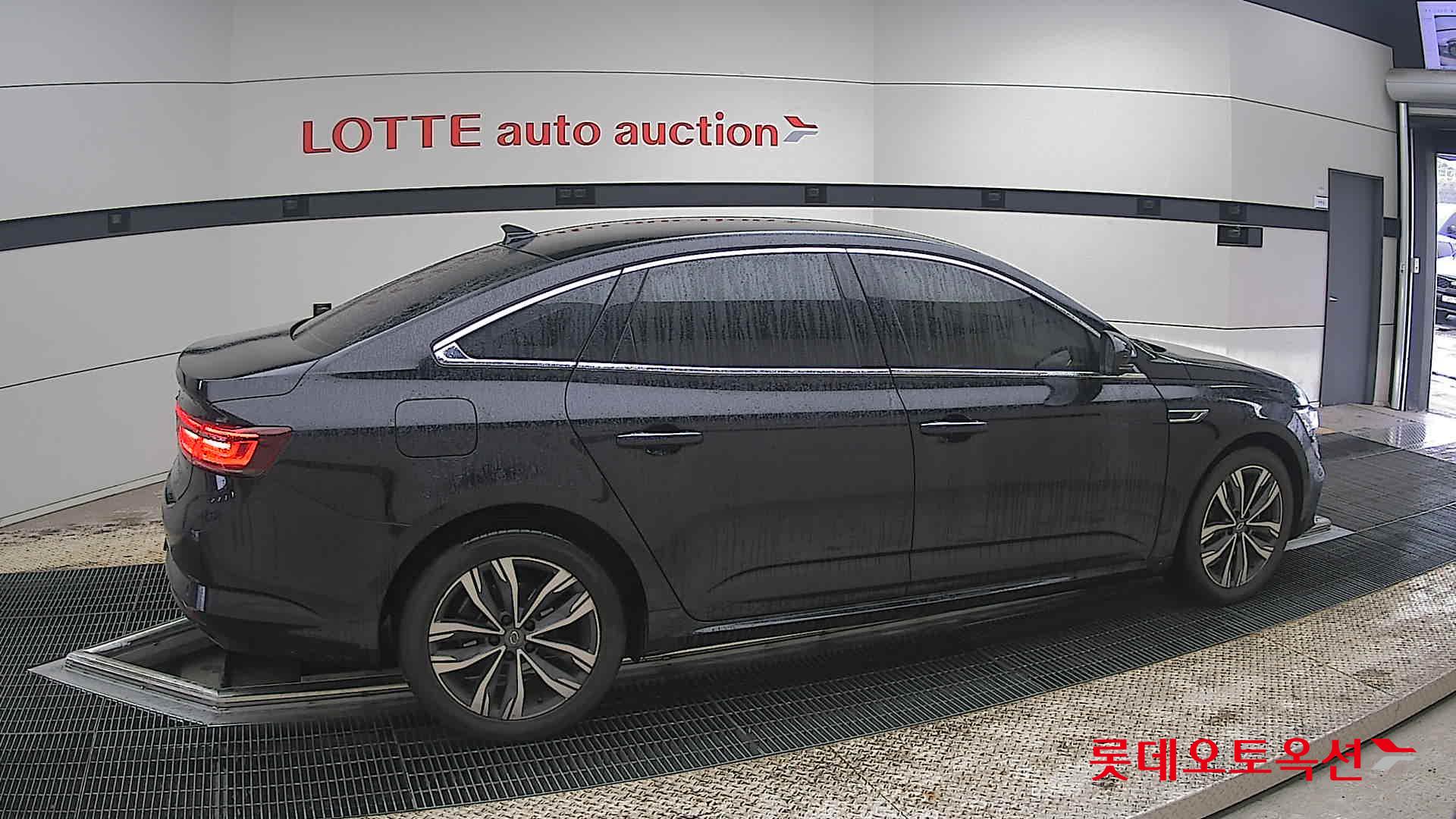 2024 - renault sm6