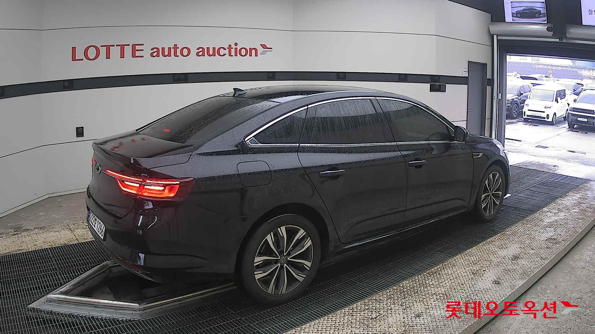 2024 - renault sm6