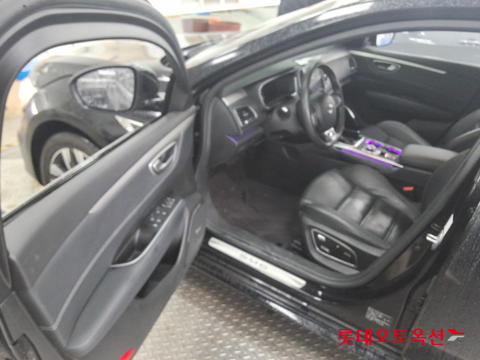2024 - renault sm6