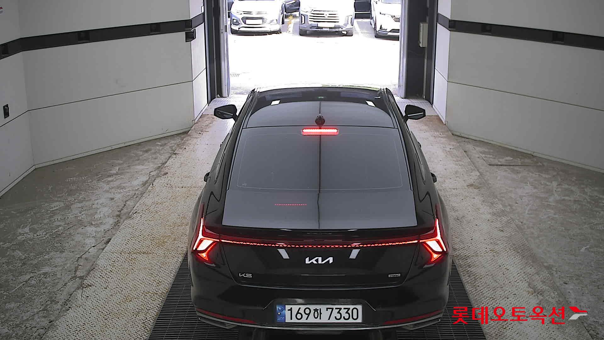 Kia K8 Hybrid 2022 Aurora Black Pearl из Кореи, фото 5