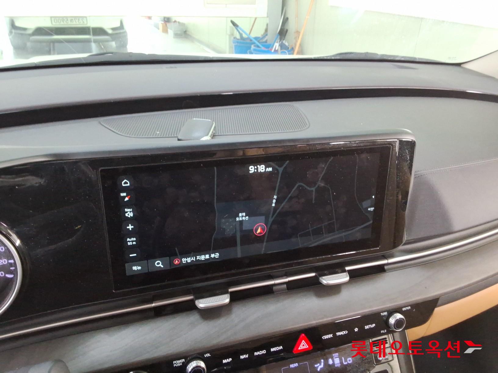 2021 - kia carnival