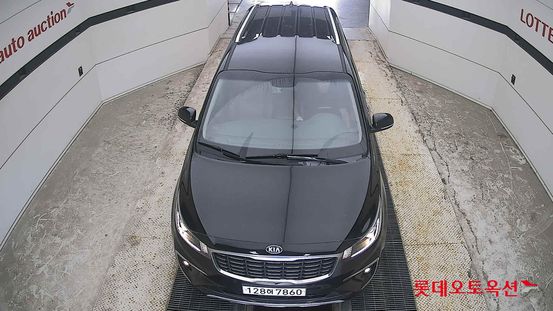 2020 - kia carnival