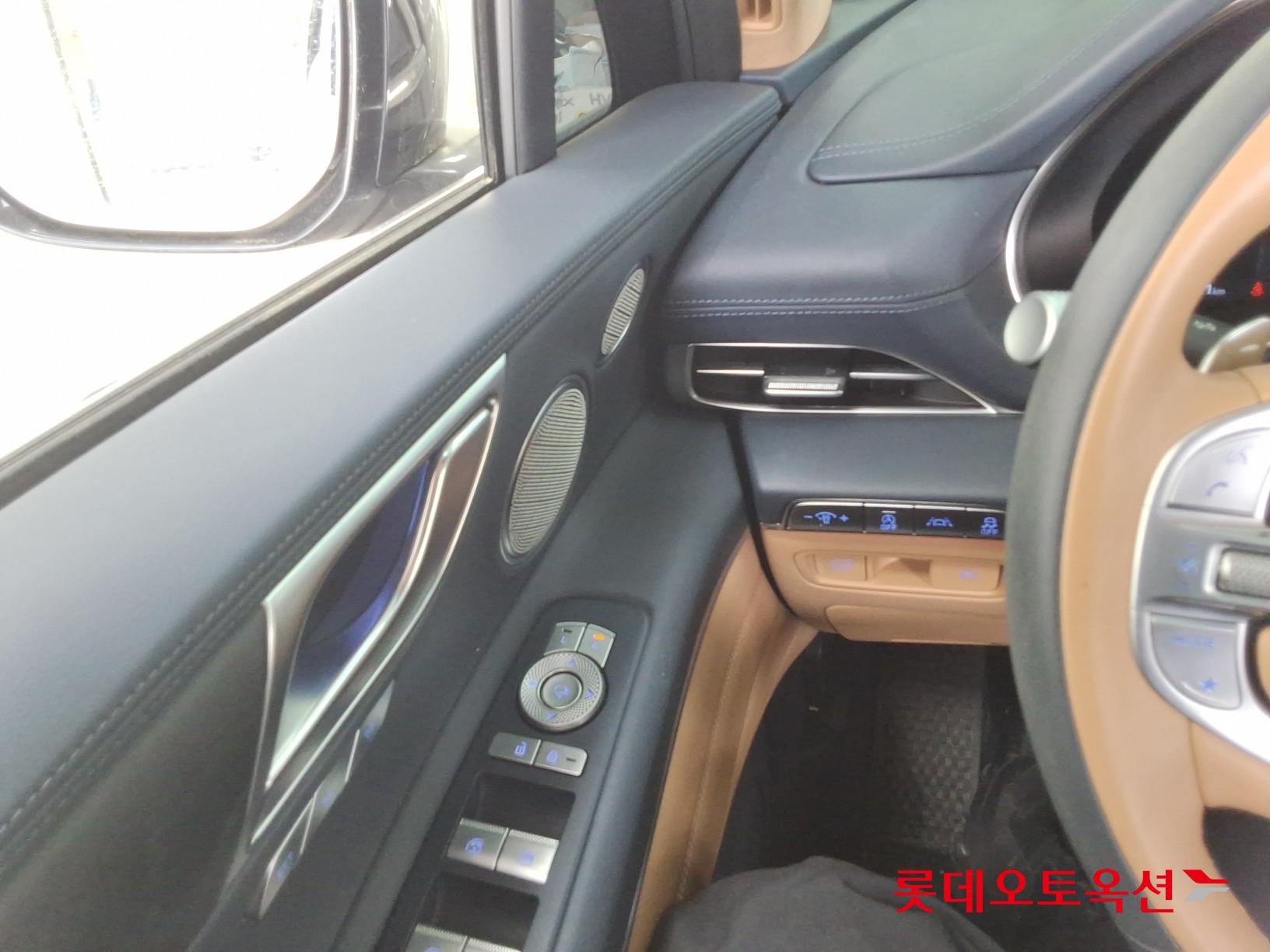 Genesis GV80 - 29