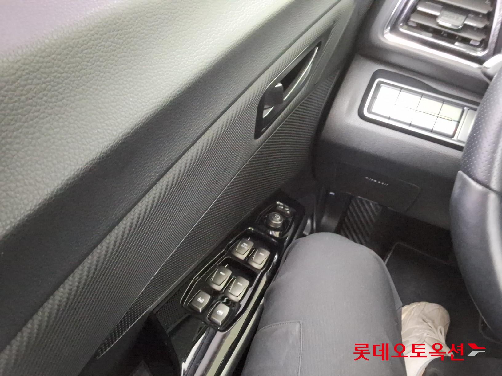 KG Mobility Tivoli 2021 - Image 29