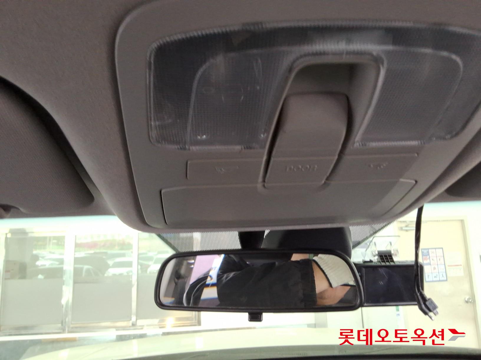 KG Mobility Tivoli 2021 - Image 31