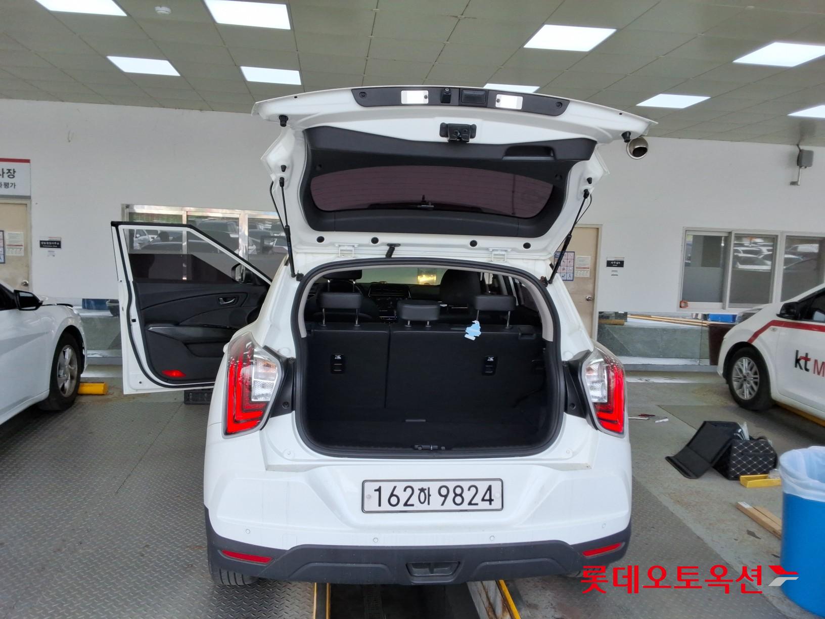 KG Mobility Tivoli 2021 - Image 9