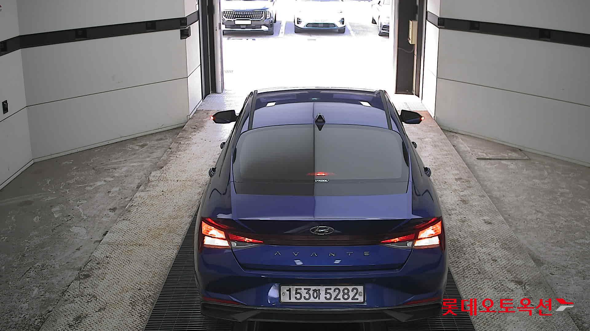 هيونداي إلانترا 2021 - صورة 17