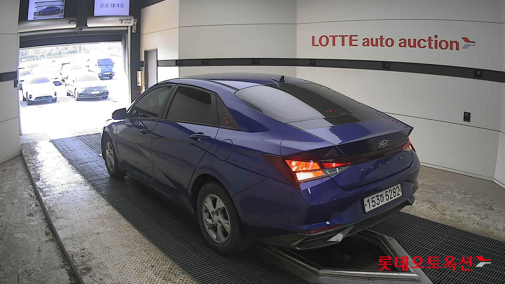 هيونداي إلانترا 2021 - صورة 4