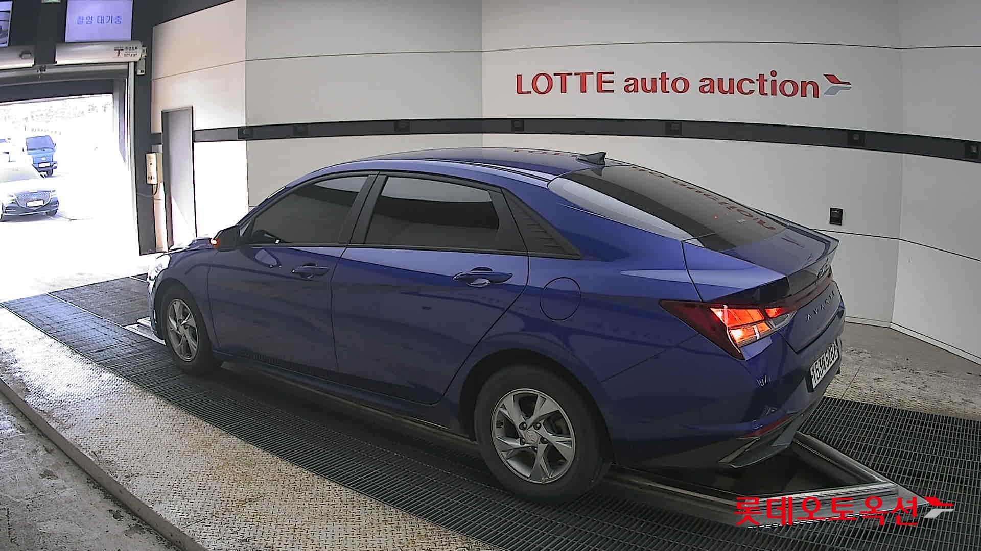 هيونداي إلانترا 2021 - صورة 15