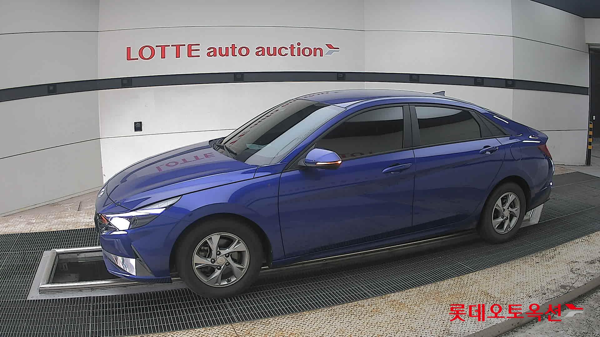 هيونداي إلانترا 2021 - صورة 12