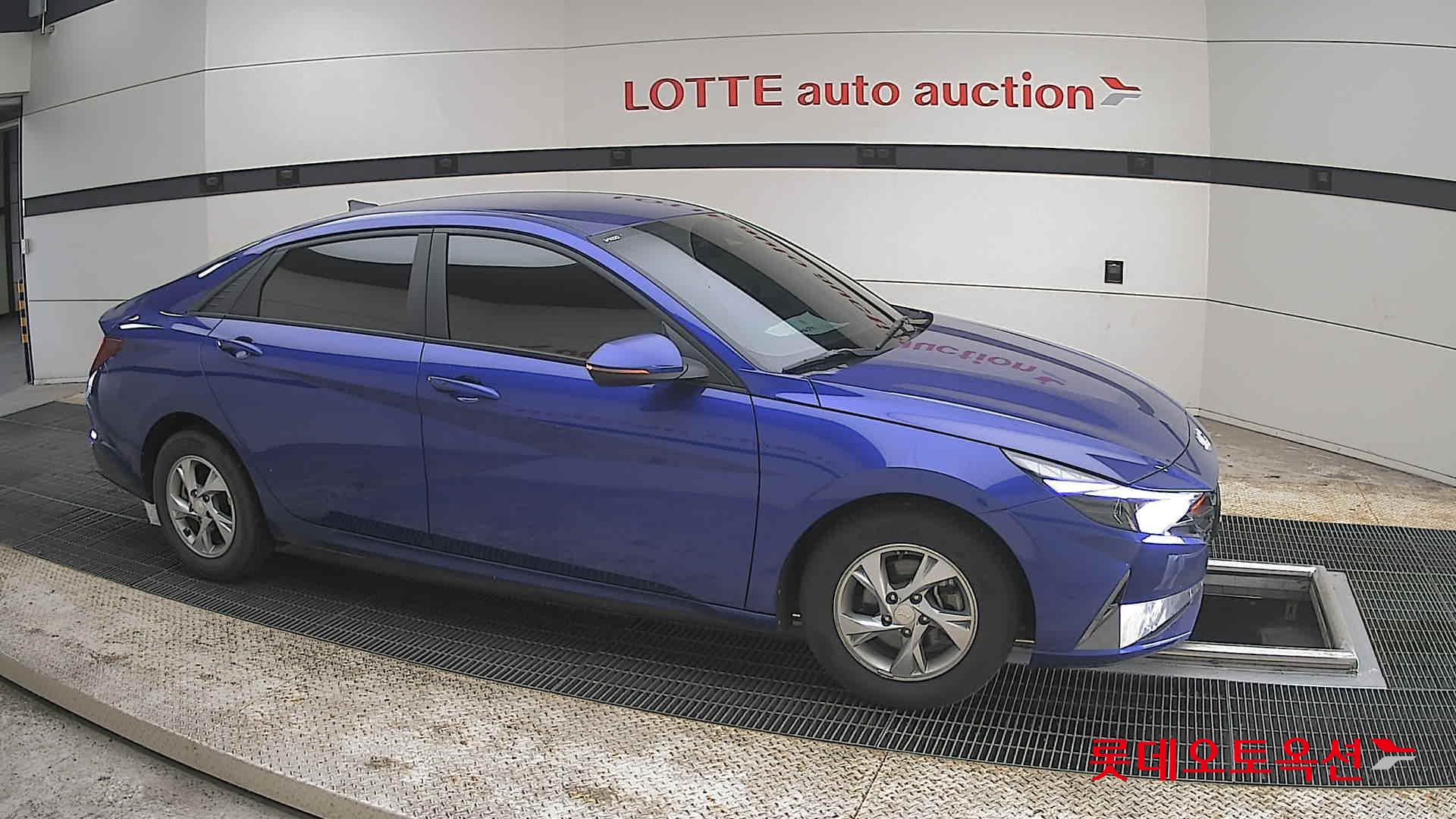 هيونداي إلانترا 2021 - صورة 22