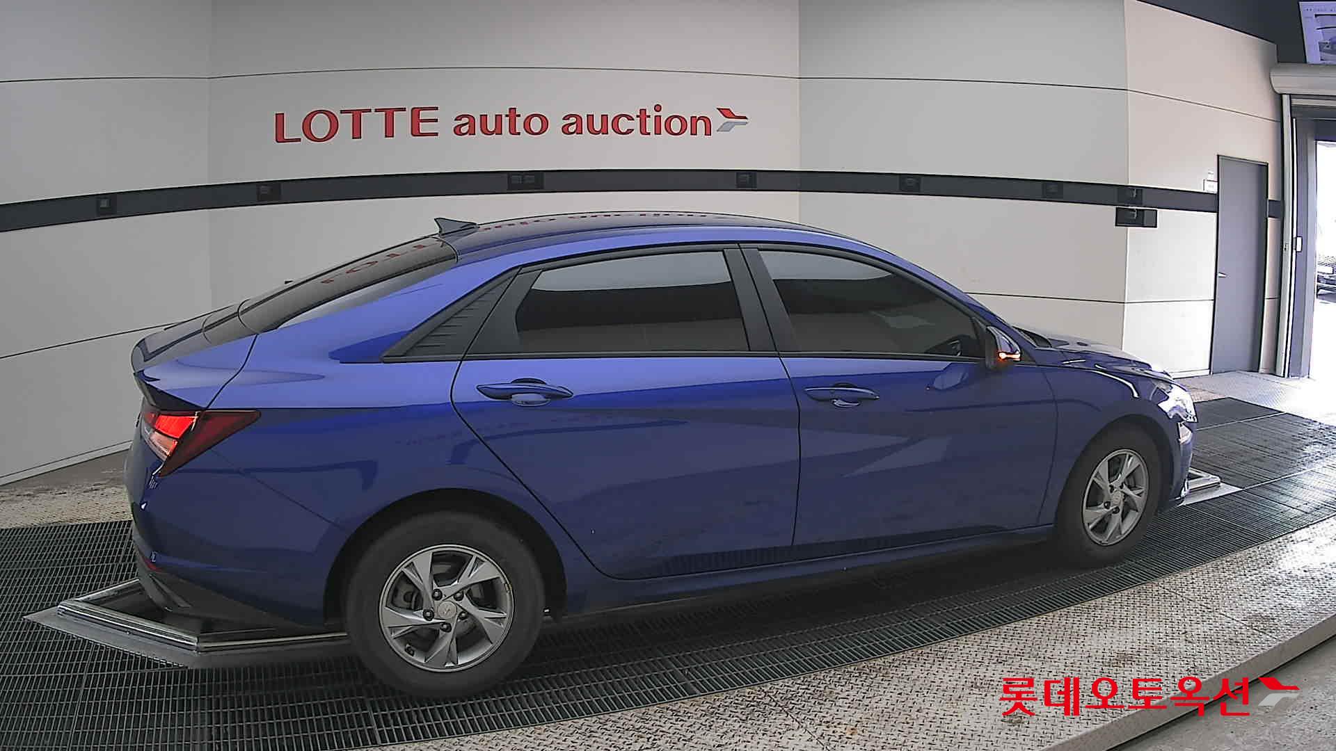 هيونداي إلانترا 2021 - صورة 20