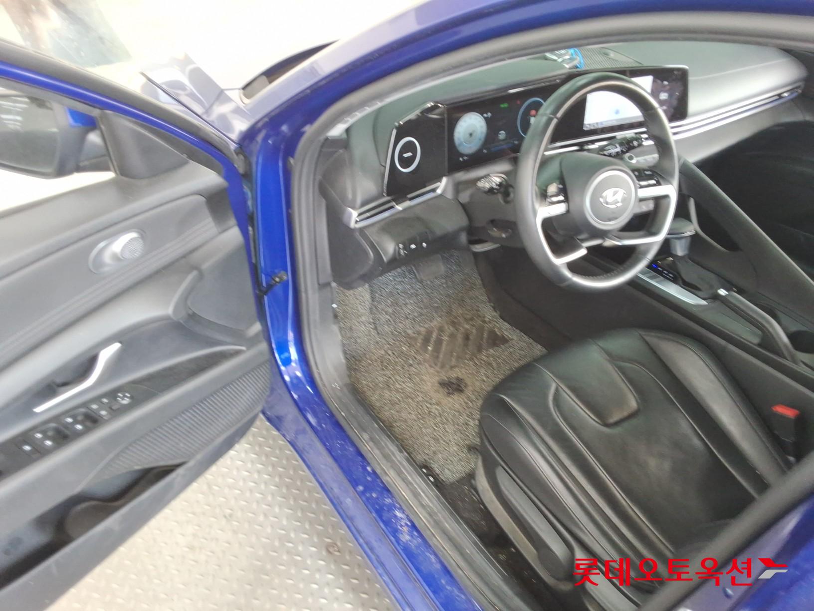 هيونداي إلانترا 2021 - صورة 37