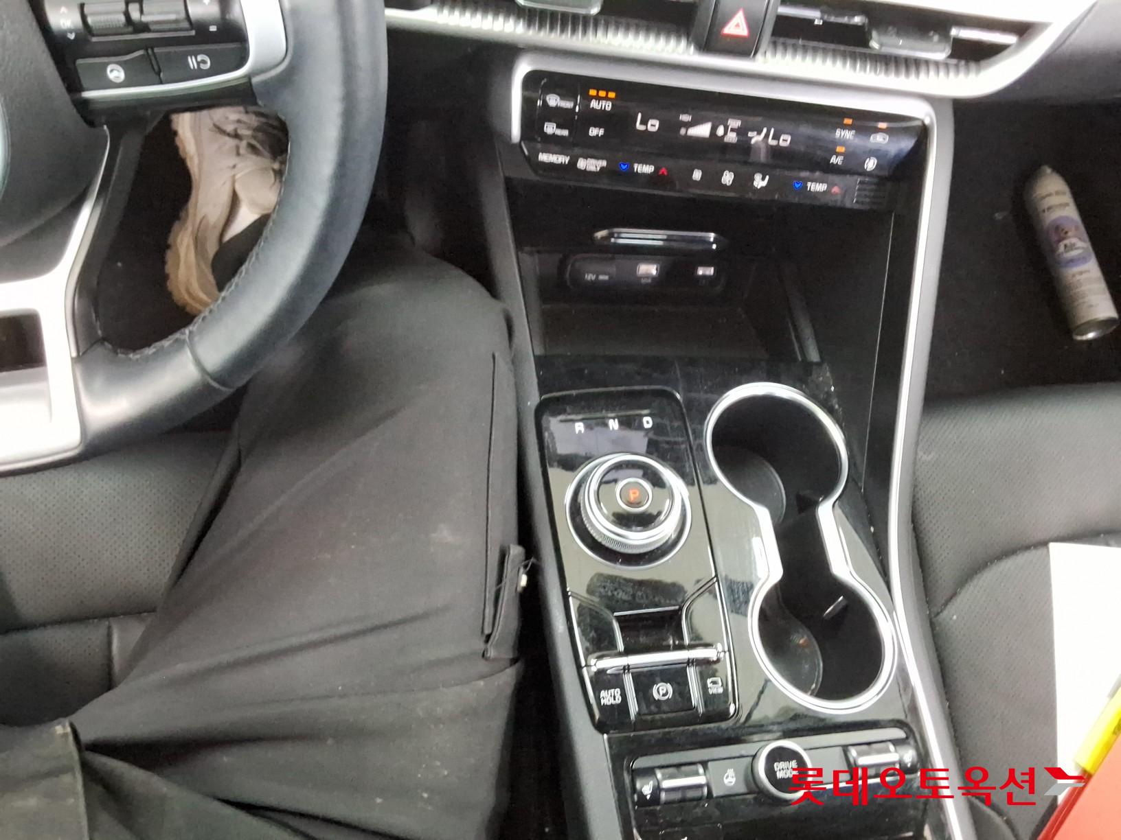 كيا K5 2023 - صورة 34