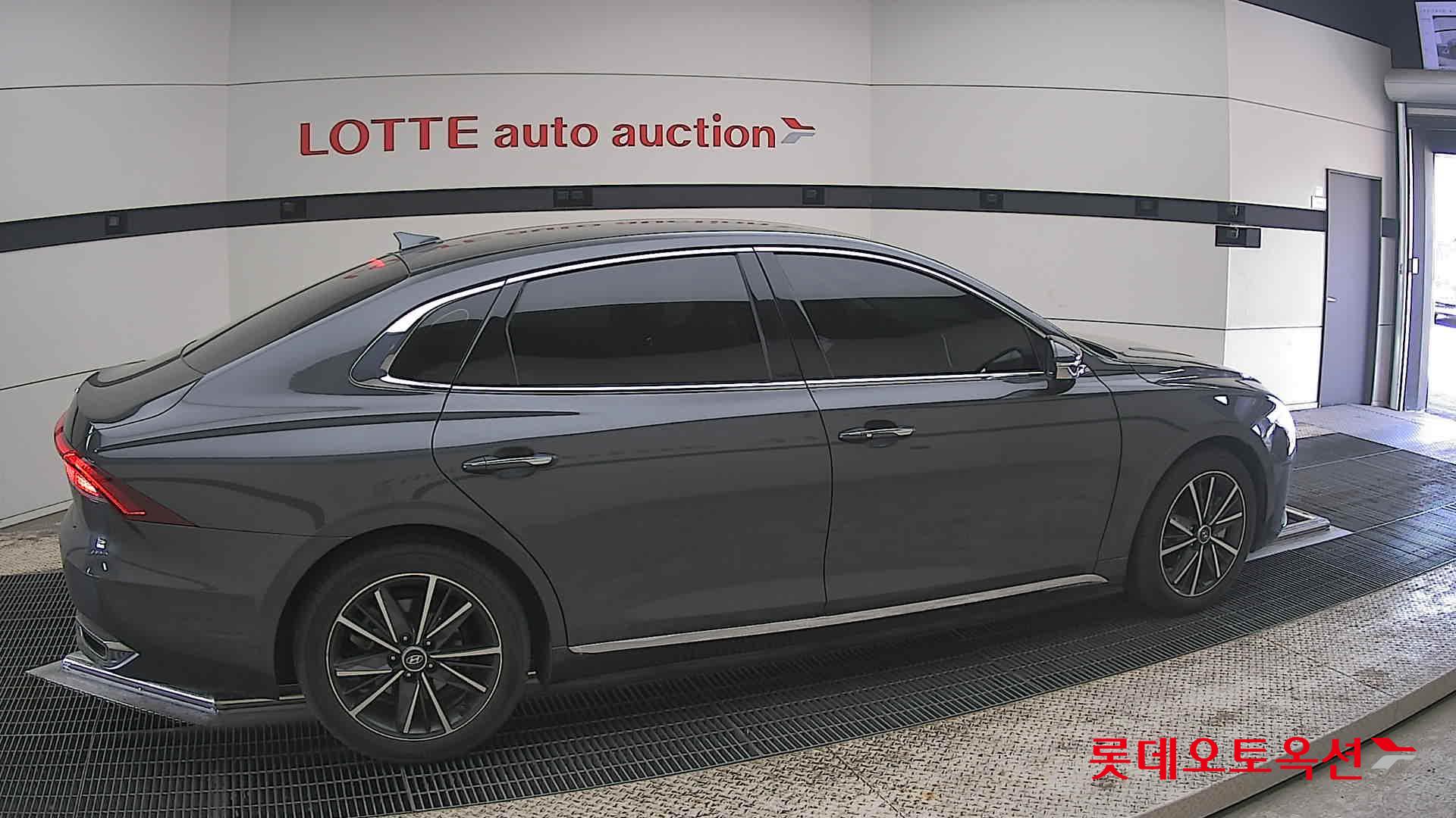 هيونداي جرانجر 2020 - صورة 20