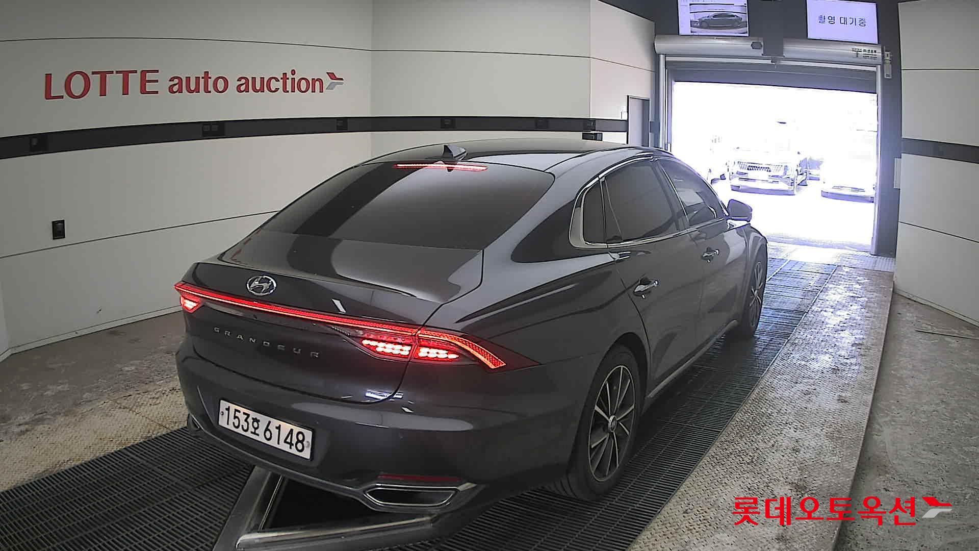 هيونداي جرانجر 2020 - صورة 18