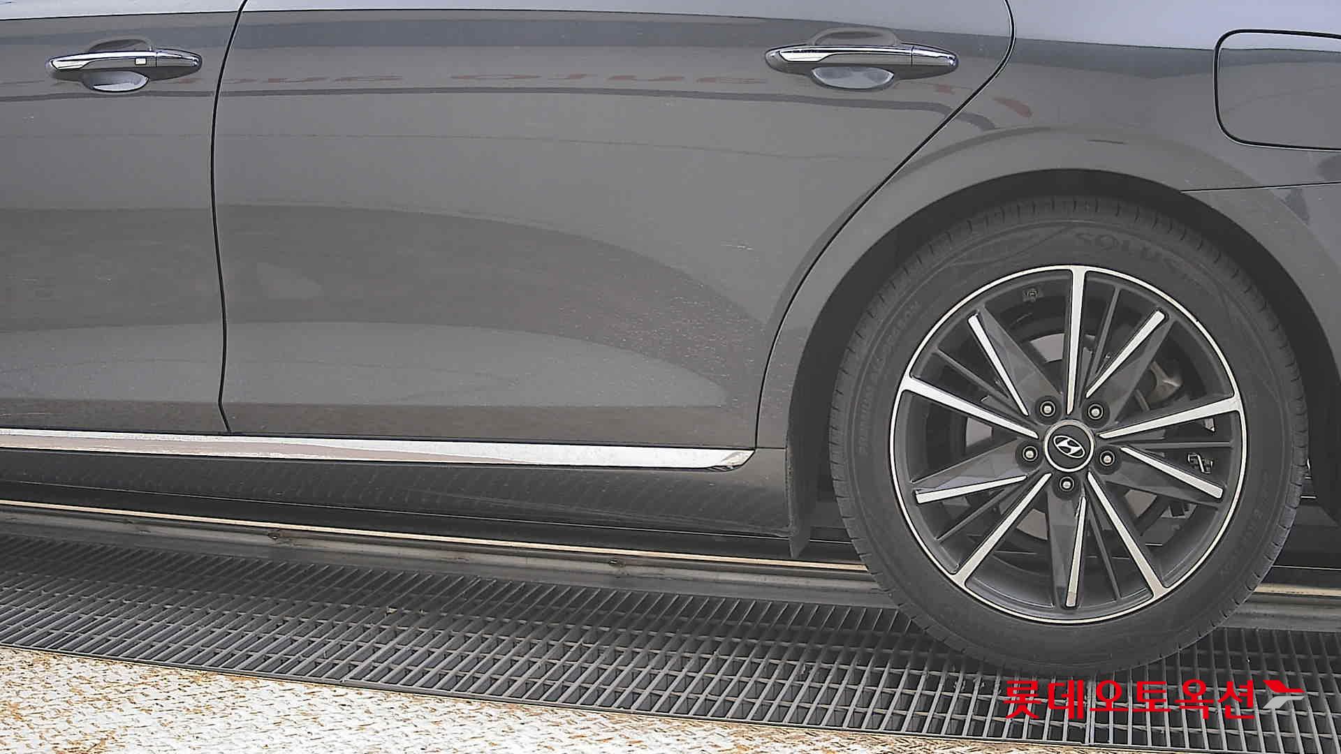 هيونداي جرانجر 2020 - صورة 26