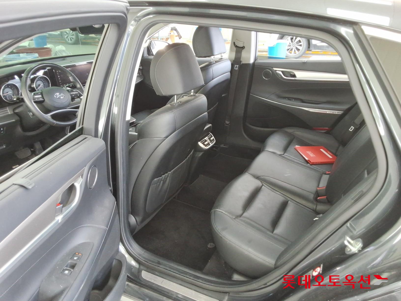 هيونداي جرانجر 2020 - صورة 36