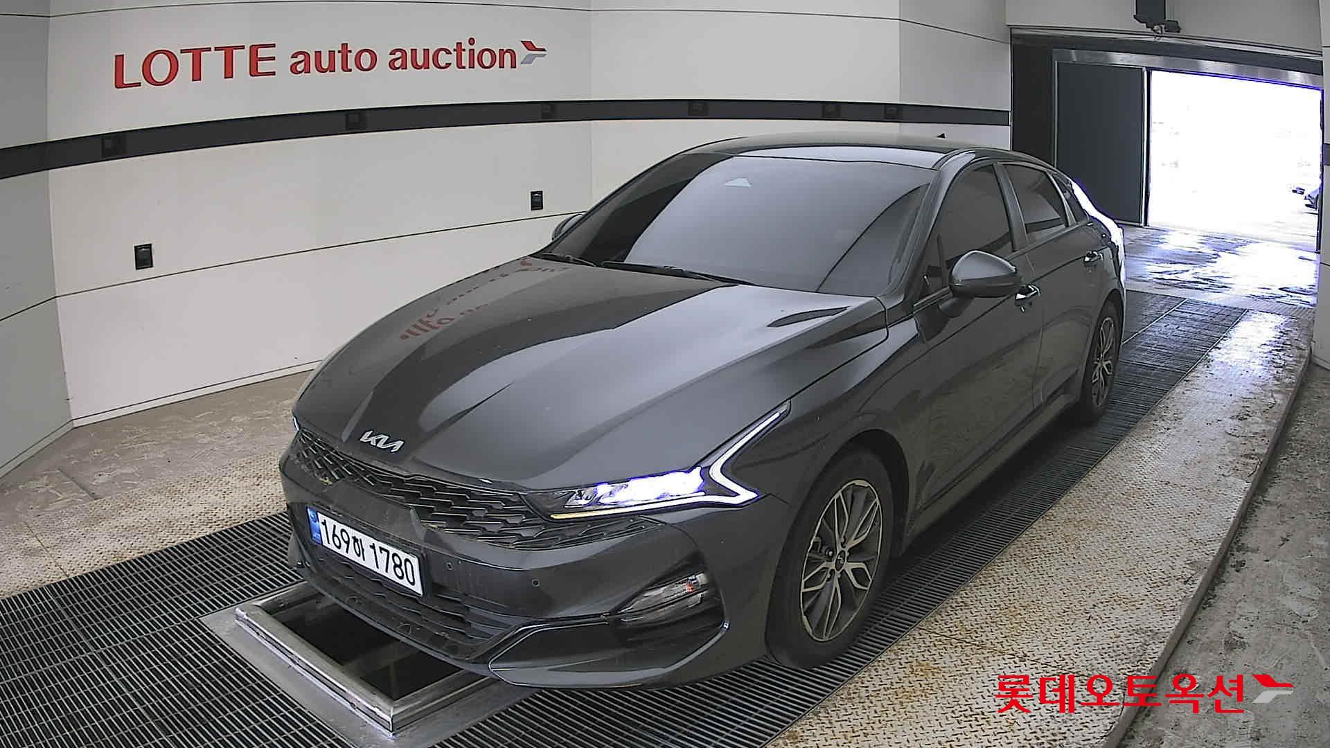 Kia K5 2022 - Image 3