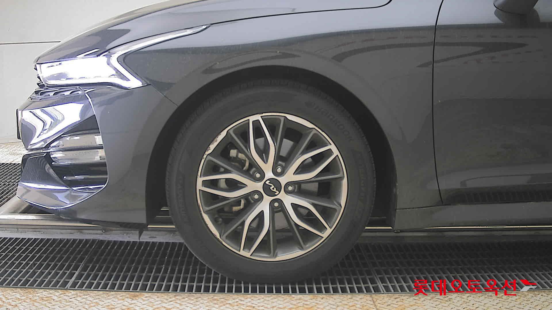 Kia K5 2022 - Image 25