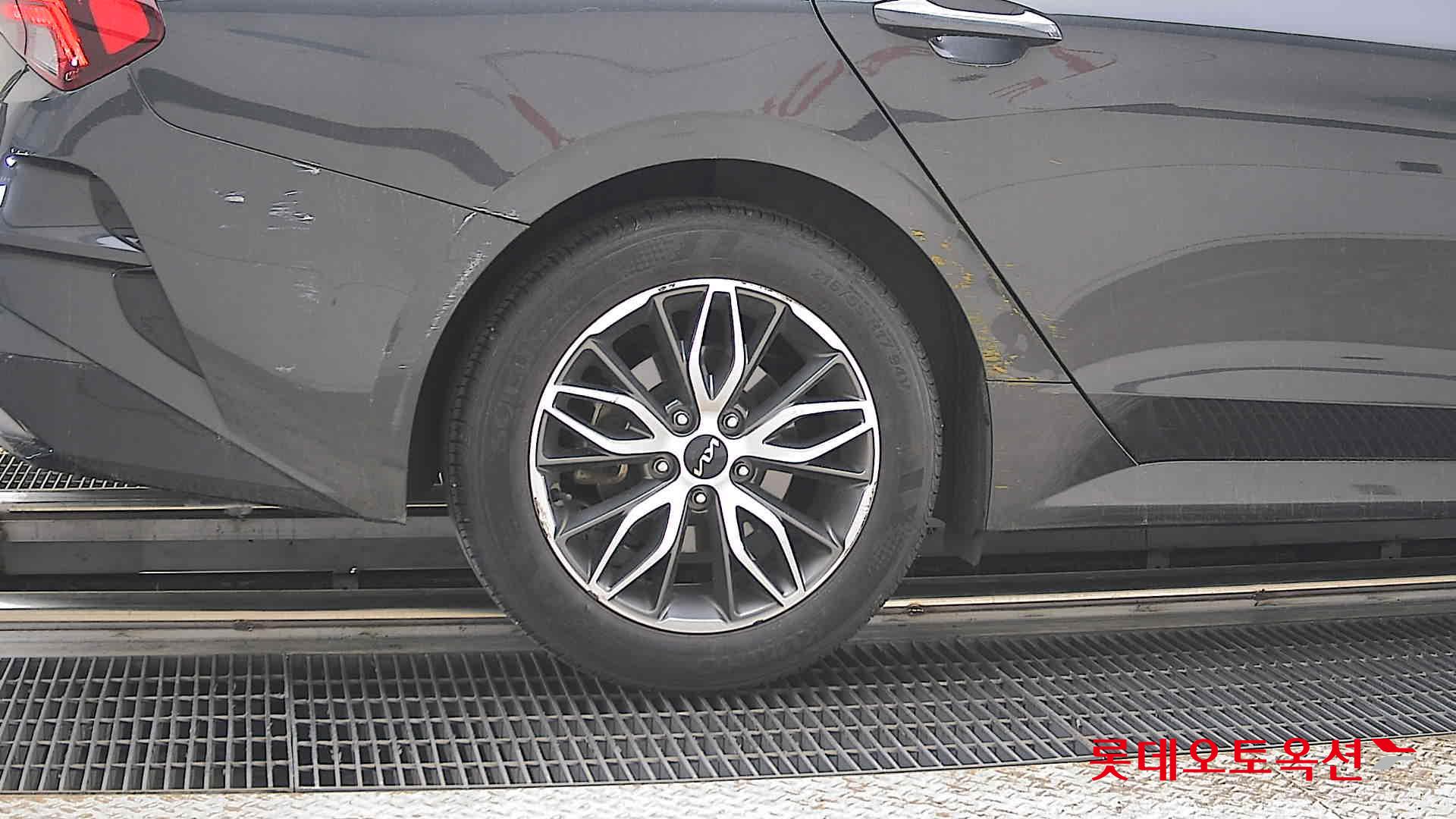 Kia K5 2022 - Image 28