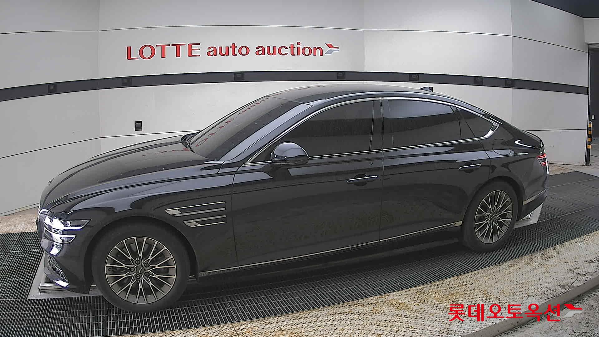 Genesis G80 2021 - Image 12