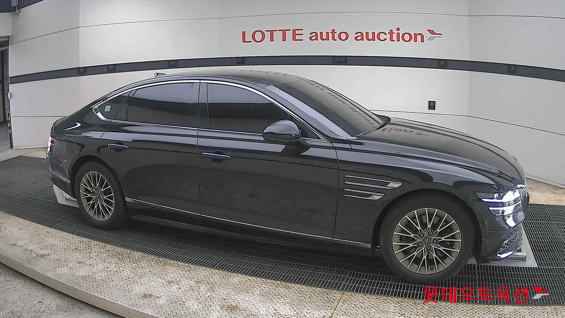 Genesis G80 2021 - Image 22