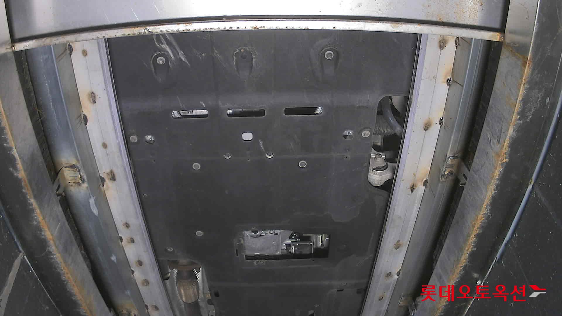 Genesis G80 2021 - Image 8