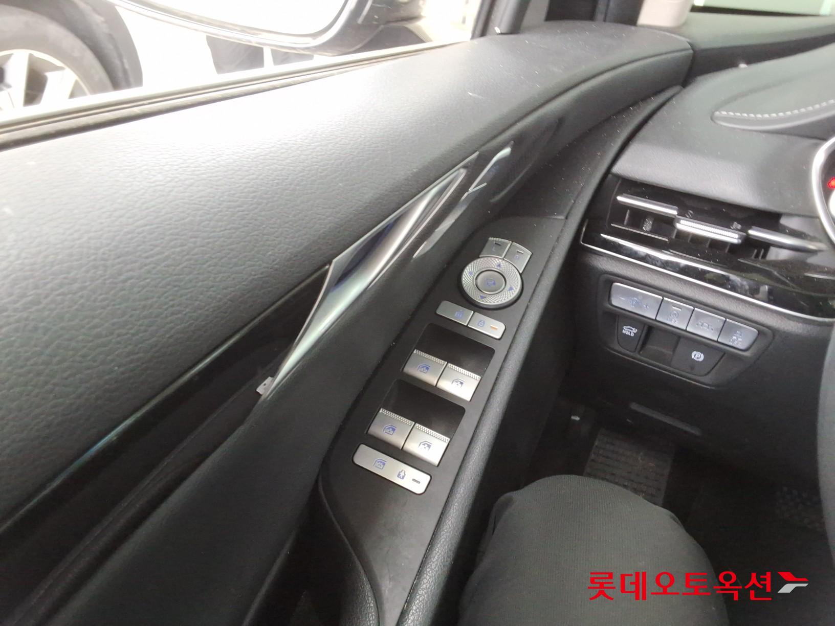 Genesis G80 2021 - Image 29