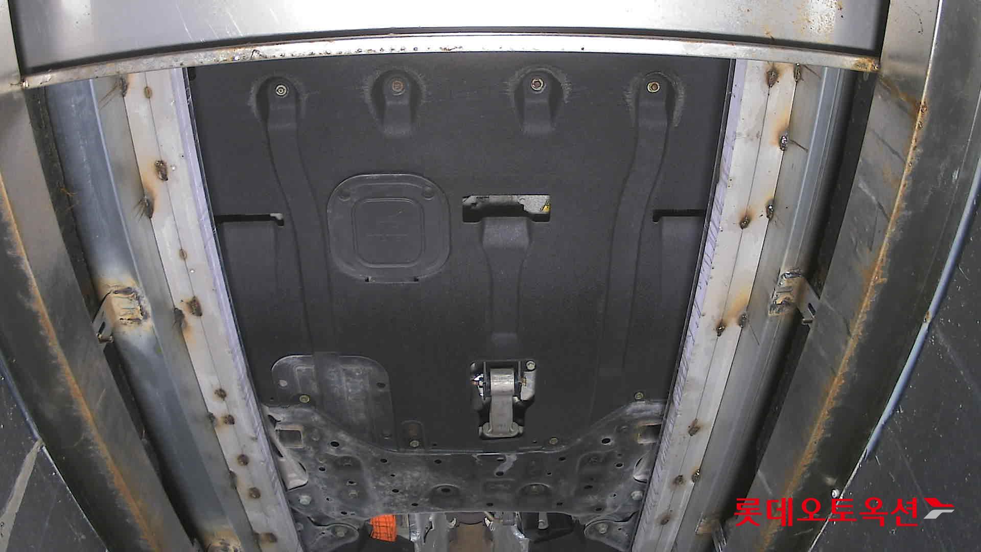 Hyundai Grandeur - 8