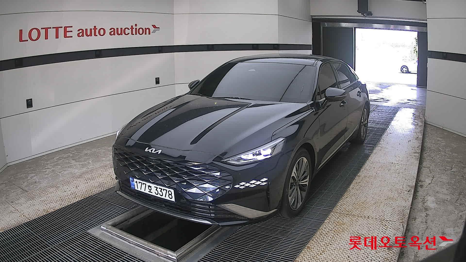 2024 - kia k8